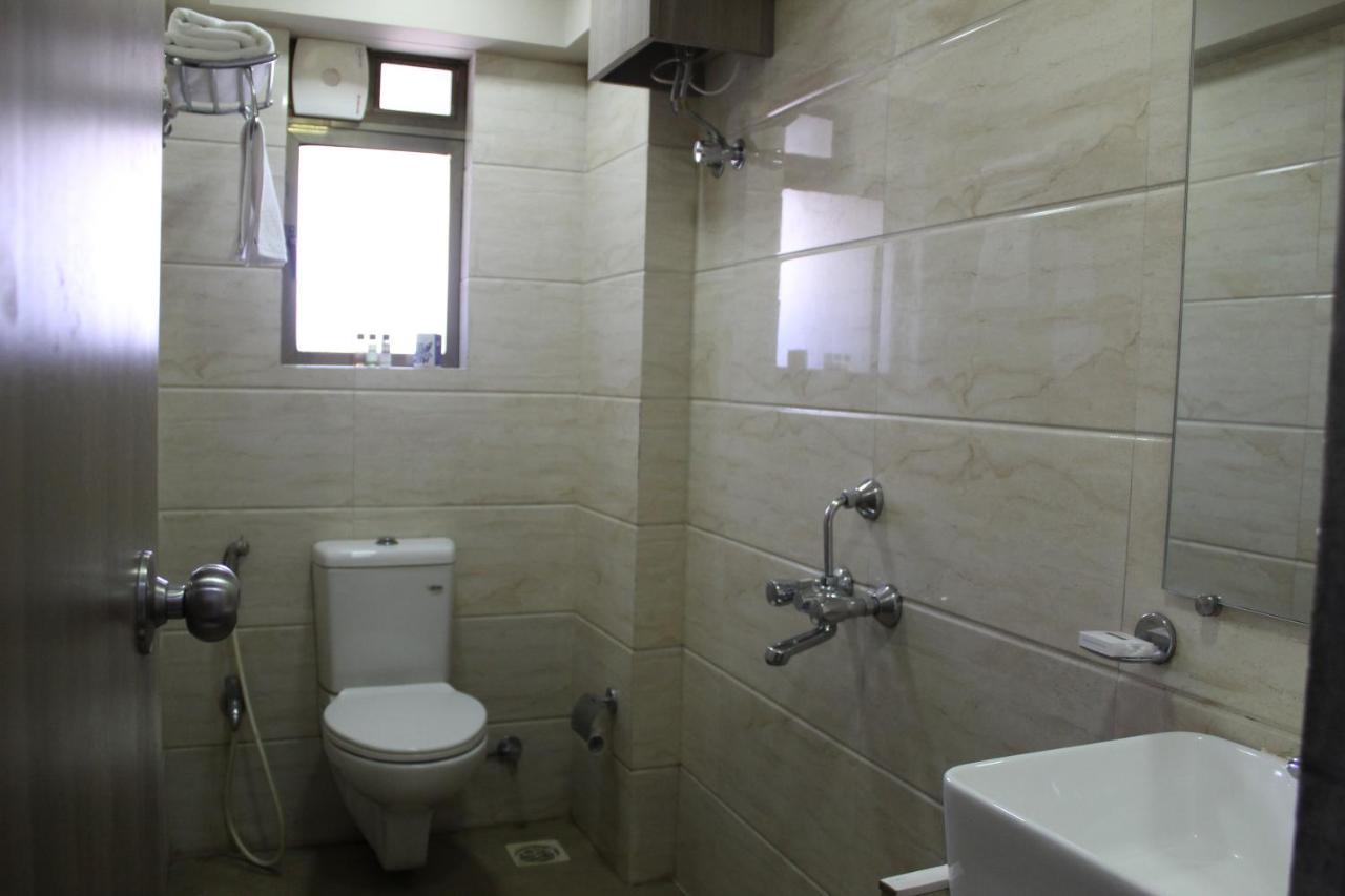 Maxxvalue - Service Apartment Marol Bombaim Exterior foto