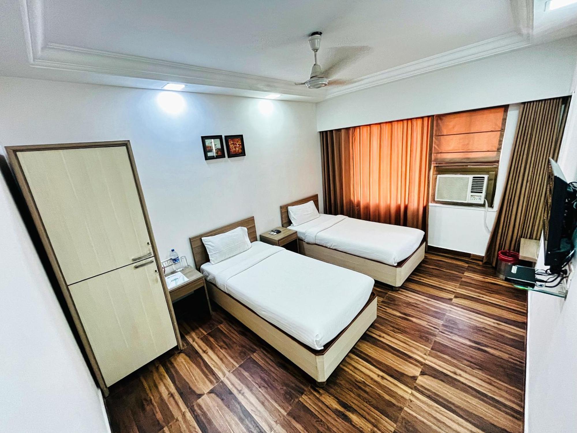 Maxxvalue - Service Apartment Marol Bombaim Exterior foto